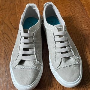 Blowfish Slip on sneakers